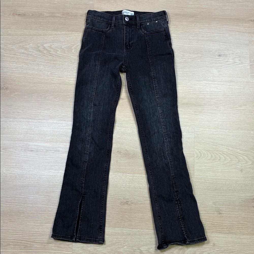 Abercrombie Kids Dark Charcoal Gray Black NWOT High-Rise Flare Jeans 11/12 Reg